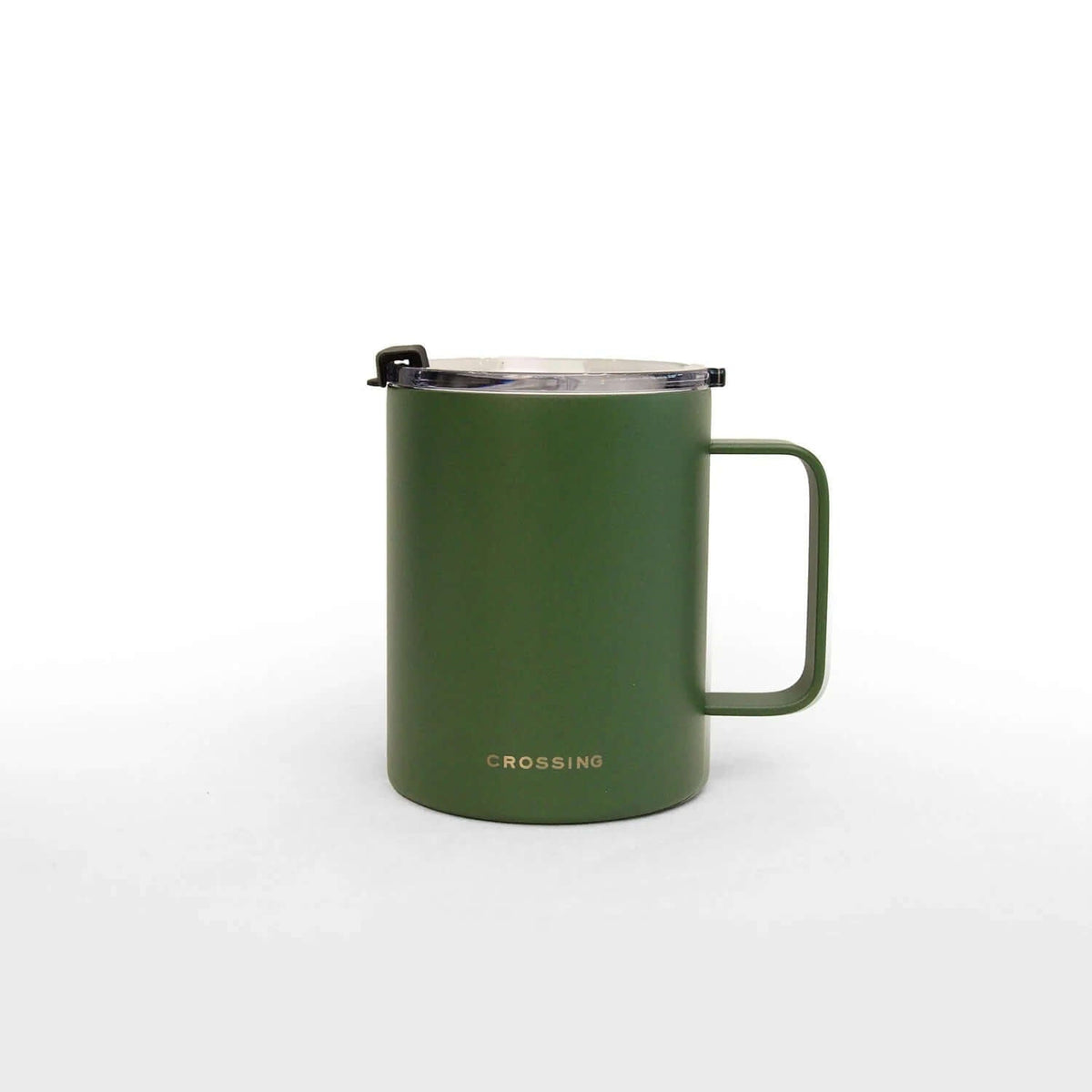 Dark green Crossing Neo mug with straight-sided handle, transparent lid and small brand mark near the base
