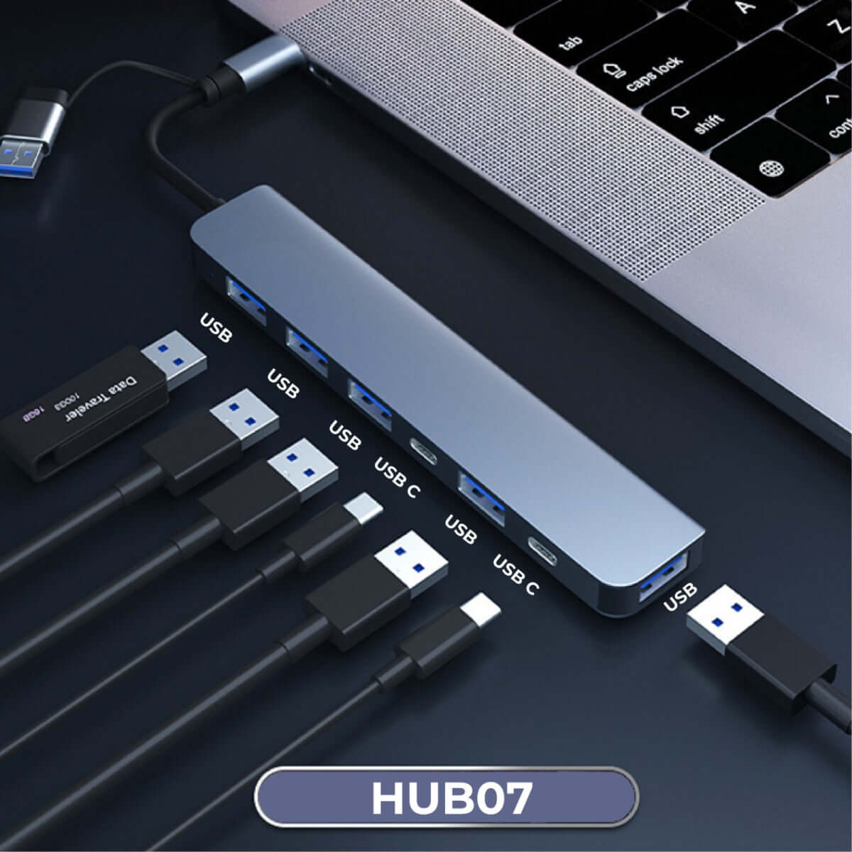 Seven-port USB hub beside a laptop with USB-A and USB-C device connections illustrated.