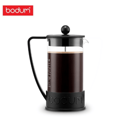 Bodum Brazil French Press 1L showcasing coffee in stylish borosilicate glass with black plastic frame.