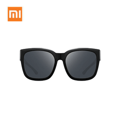 Xiaomi Polarized Fitover Sunglasses in sleek black frame with gray lenses for outdoor comfort and style.